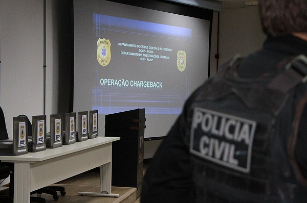 Na Bahia, são 25 mandados de busca e apreensão (Foto: Haeckel Dias/Polícia Civil)
