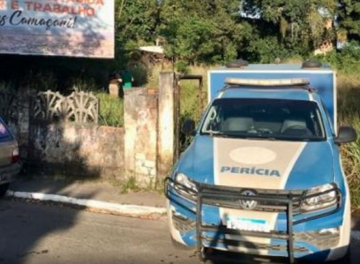 A policia suspeita que a mulher tenha sofrido violência sexual e que o crime tenha acontecido há cinco dias (Fotos: Reprodução/Mais Região)