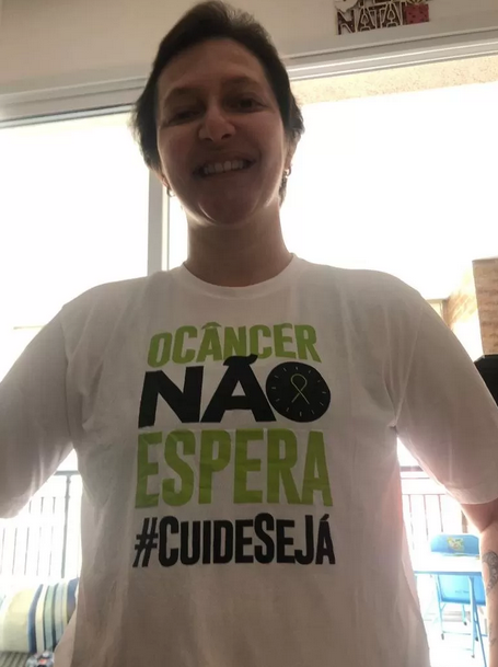 Hoje, Daniela é engajada na causa e defende o diagnóstico precoce (Foto: Arquivo pessoal)