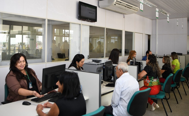 Medida altera o expediente em repartições públicas estaduais (Foto: Pixabay)