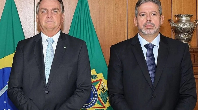 O presidente Jair Bolsonaro (PL) e o presidente da Câmara, Arthur Lira (Foto: Reprodução/Flicker)