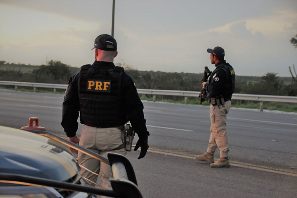 Todas as dez delegacias da PRF do estado baiano adotarão as medidas (Foto: Divulgação/PRF)