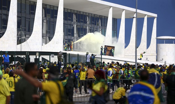 No total, 835 investigados foram denunciados ao STF - Foto: Marcelo Camargo / Agencia Brasil