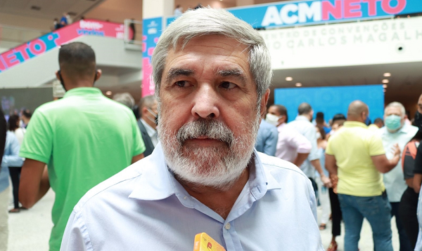 Secretário da Administração de Camaçari, Hélder Almeida (União Brasil) (Foto: Reprodução/Destaque1)