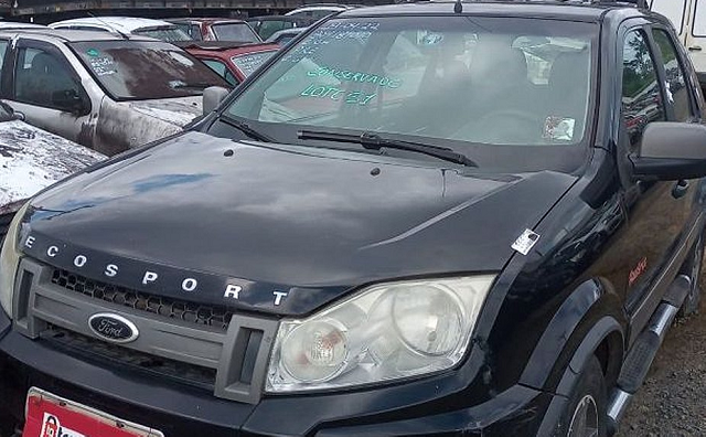 O item mais caro é uma caminhonete S10 2009, que tem lance inicial de R$ 30 mil (Foto: Reprodução)