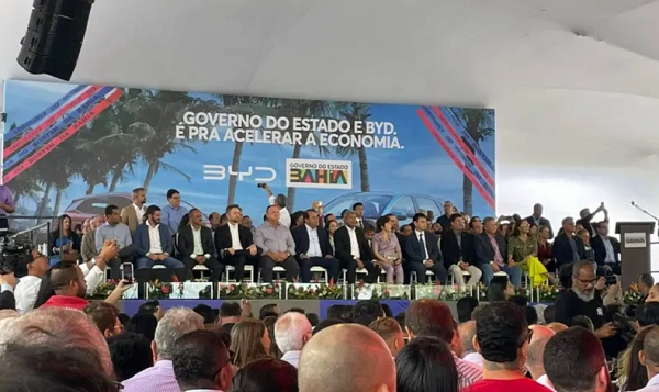 Governo da Bahia anuncia detalhes da implantação de fábricas da BYD (Foto: Itana Alencar/g1 BA)