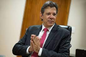 Haddad descarta candidatura em 2026: 'Pior coisa que um político pode fazer é sentar em uma cadeira pensando em outra' - Foto: Reprodução