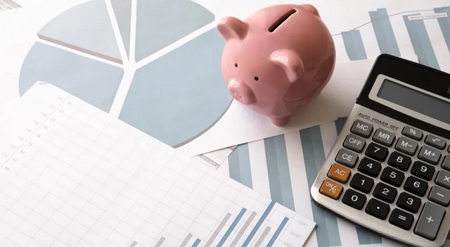 Melhoria do rendimento real da poupança aconteceu devido ao movimento de desaceleração da inflação (Foto: Freepik)