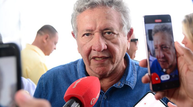 Titular da Serin também falou sobre a situação do transporte público de Camaçari (Foto: Reprodução)