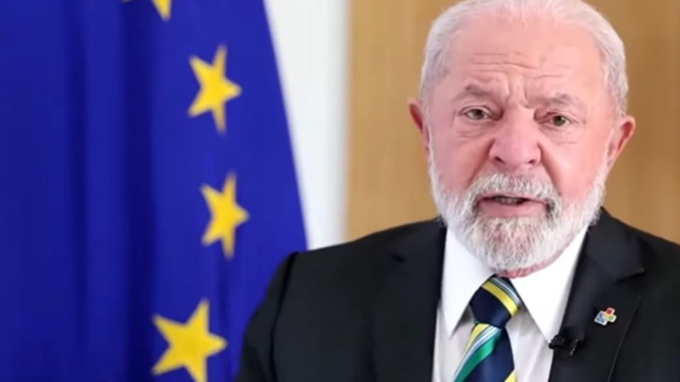 Só no último mês do período, mais de R$ 20 bilhões em acordos com grupos estrangeiros foram destravados com a melhora do cenário econômico - Lula fala para Comunidade Latino-Americana e Caribenha nos Estados Unidos. Créditos: instagram: lulaoficial