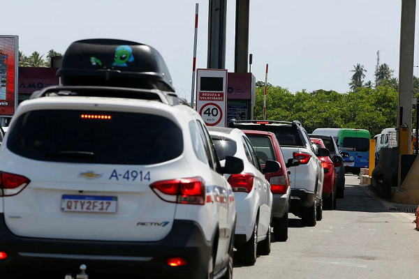 Antes, motoristas só tinham a opção de pagar com dinheiro em espécie ou usar pagamento com uso de TAG (Foto: Olga Leiria/Ag. A TARDE)