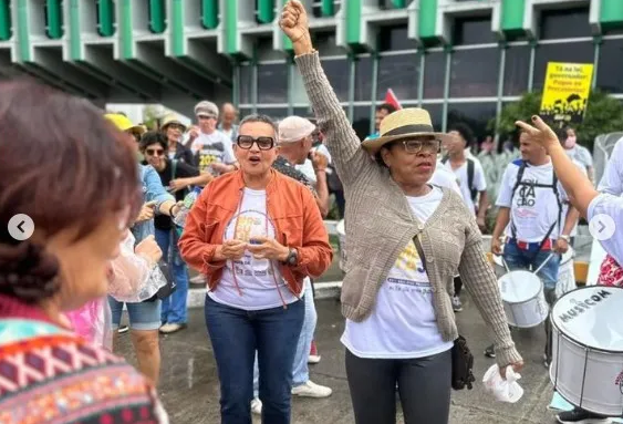 A categoria reafirma que está atenta ao indicativo de greve (Foto: ACEB/Instagram)