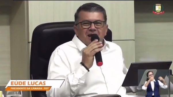 Fala do vereador Eúde Lucas com ataque e desinformação sobre o TEA provocou grande polêmica . Crédito: Reprodução - Câmara Jucás