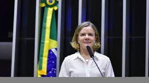 O jornal carioca criticou o fato de o presidente representar os Brasil em importantes eventos internacionais - Foto: Zeca Ribeiro - Câmara dos Deputados