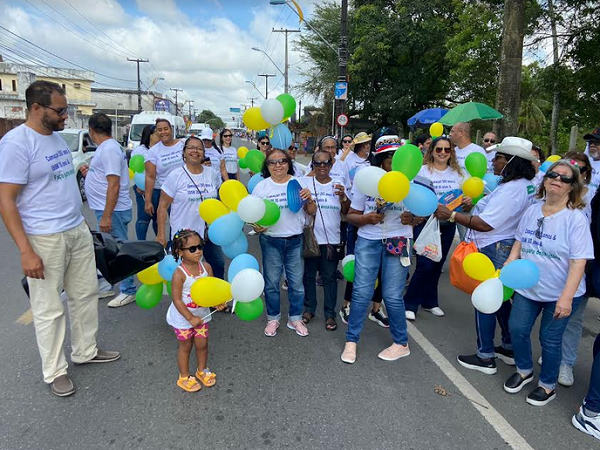 Aposentados e servidores (Foto: Arquivo)