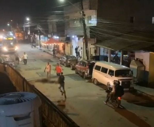 Mortes aconteceram no bairro de Tabatinga, em Camaragibe (Foto: Reprodução)