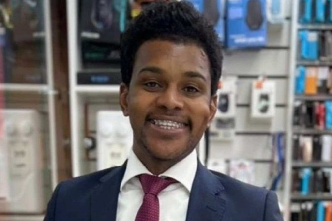 Walisson Pereira se especializou em direitos humanos. Jurista viveu em situação precária, mas conseguiu mudar de vida através da educação - (crédito: Arquivo Pessoal)