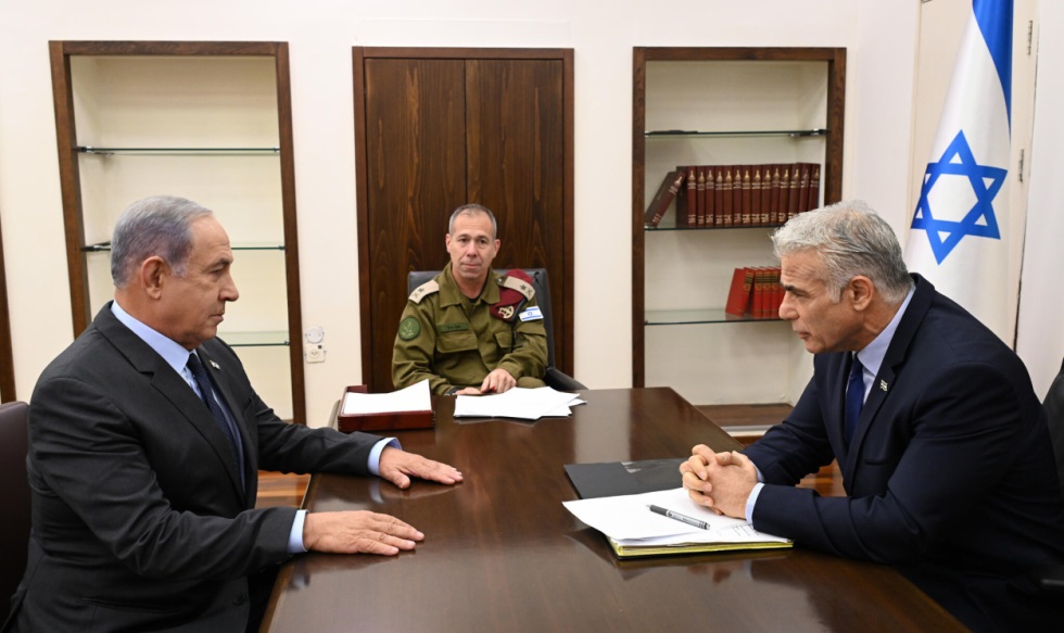 Líder opositor israelense Yair Lapid apresentou oferta de gabinete de unidade nacional a Netanyahu. Foto: Times em Israel