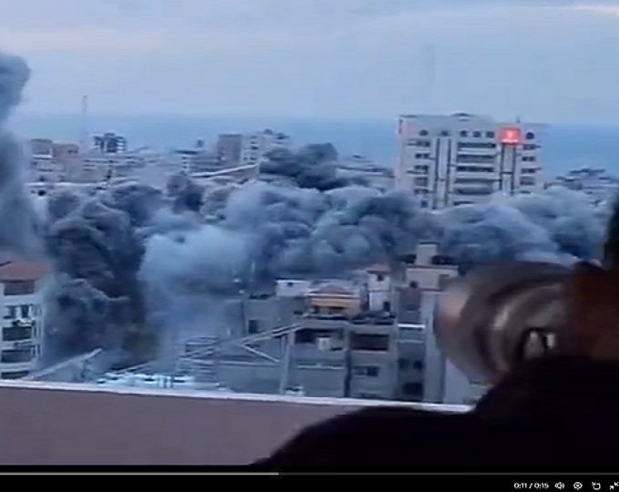 Falando com tom firme após os ataques, o primeiro-minístro, Benjamin Netanyahu, prometeu 'cidades devastadas'. E pelo visto ele vai cumprir a promessa. Foto: Reprodução