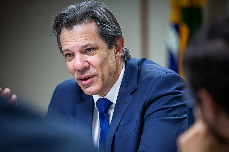 Previsões do Ministério da Fazenda apontam que o aumento da tributação sobre armas pode custear as pensões - Diogo Zacarias - Ministério da Fazenda