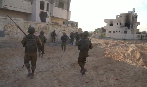 Este é o segundo dia consecutivo que nenhuma pessoa consegue deixar o enclave palestino, alvo de constantes bombardeios de Israel (Foto: Reprodução)