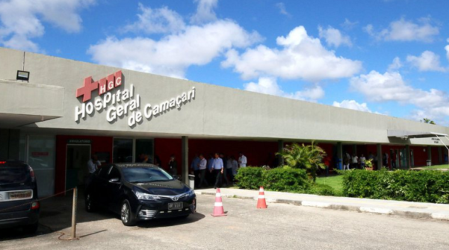 O policial militar foi baleado na noite de quinta-feira (28) em Camaçari (Foto: Divulgação Divulgação/Sesab)