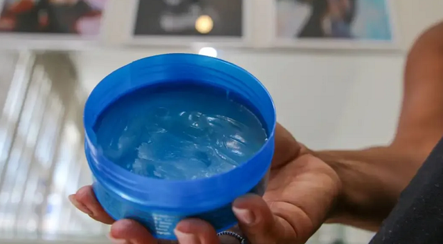 Lesão na córnea pode causar irritação e inchaço, visão turva e até cegueira temporária (Foto: Fábio Rodrigues-Pozzebom/Agência Brasil)