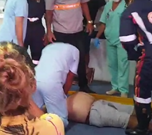 Homem chegou a receber massagem cardíaca de atendente da SAMU, mas morreu na UPA (Foto: Reprodução/Redes sociais)