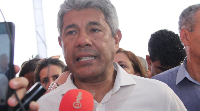 Fala de Jerônimo Rodrigues aconteceu durante o lançamento do programa 'Construir para Educar' (Foto: Divulgação)