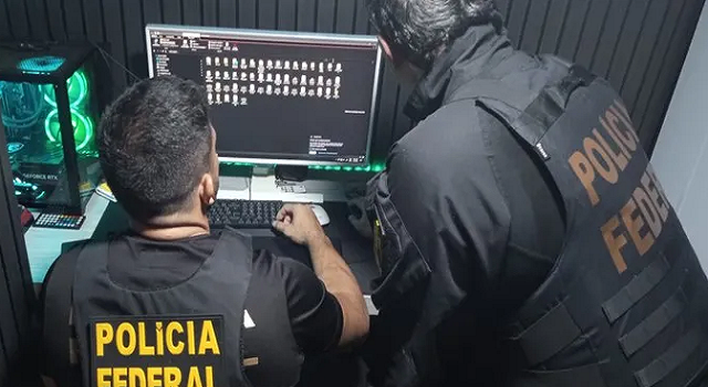 A partir do descuido, a PF conseguiu chegar a mensagens em que ele