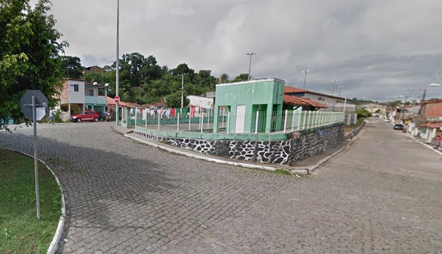 O crime aconteceu no dia Internacional da Mulher (Foto: Reprodução/Google Street View)