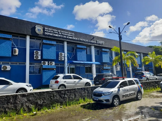 Departamento de Homicídios e de Proteção à Pessoa (DHPP), no Cordeiro, na Zona Oeste do Recife (Foto: Artur Ferraz/g1)
