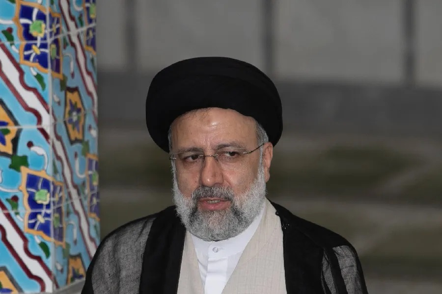 Alta volatilidade: acidente com Raisi adiciona um complicador a uma situação já inflamada no Oriente Médio (Majid Saeedi/Getty Images)