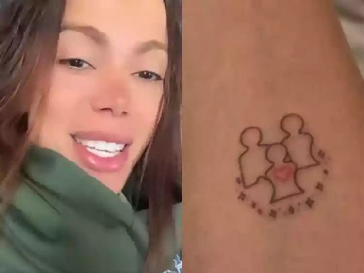 Leia a matéria e assista os vídeos. Nova tatuagem da cantora gerou debates , paralá de pertinente, diga-se de passagem, a respeito da 'Constelação Familiar' - Reprodução/Instagram