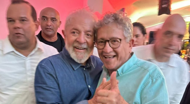 Caetano encontra com Lula em dia de anúncio de obras para Camaçari (Foto: Divulgação)