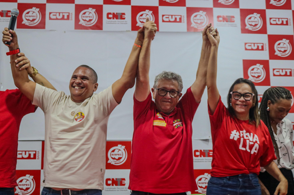 Dentinho lotou a sede do Sindicato dos Professores da Rede Municipal de Camaçari (SISPEC) em um evento de apoio à pré-candidatura de Caetano (PT) (Fonte: Lenison Nascimento/Ascom Dentinho)