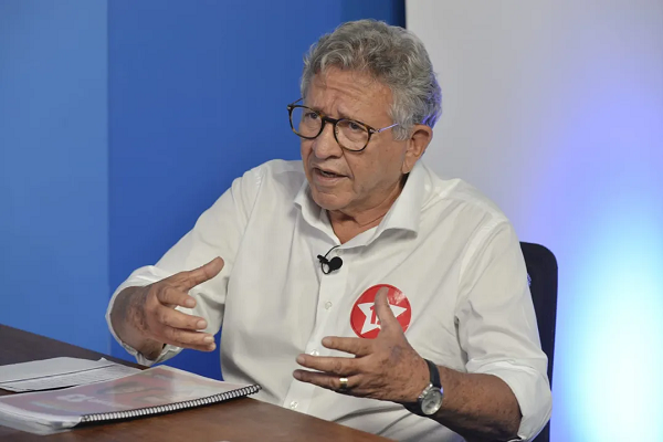 Candidato a prefeito de Camaçari, Luiz Caetano (PT) (Foto: Shirley Stolze/AG. TARDE)