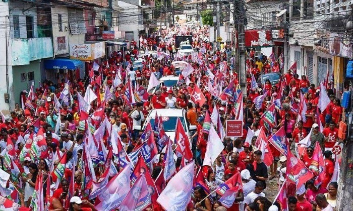 Em todas as pesquisas de intenção de voto divulgadas, Caetano tem projeção de vitória no primeiro turno. Foto: Caio Cruz
