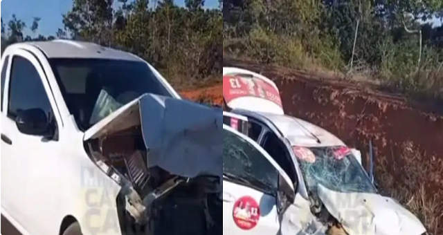 Automóveis ficaram completamente destruídos (Foto: Reprodução)