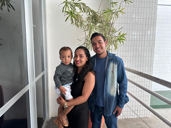 Eusmar Rodrigues Barbosa Souto, de 25 anos, recebeu um fígado aos 18, após um longo período de espera (Foto: Reprodução)