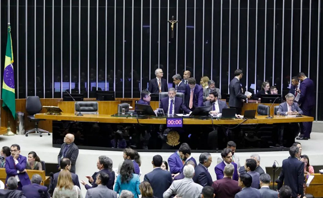 Plenário da Câmara dos Deputados em sessão deliberativa (Foto: Mário Agra/Câmara dos Deputados)