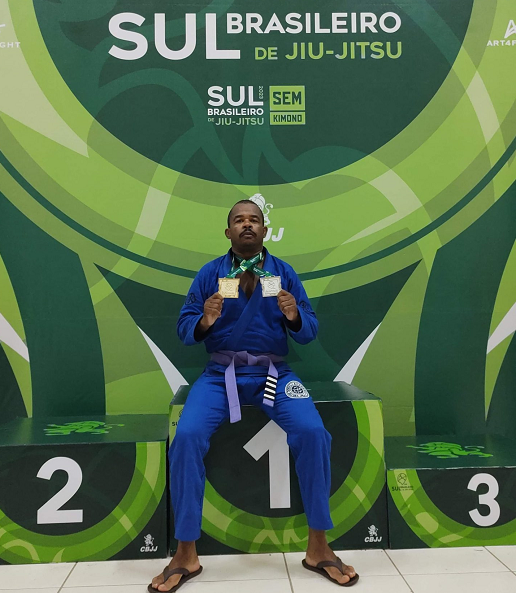 Atleta de Camaçari, Laerte Pereira da Silva, mais conhecido como o 'MAMMUTE' (Foto: Reprodução)