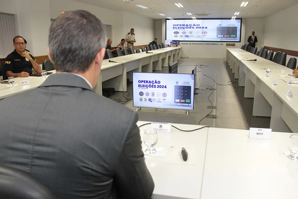 Centro Integrado de Comando e Controle (CICC) da SSP funcionará de forma ininterrupta por 72h (Foto: Divulgação/SSP-BA)