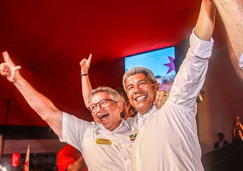 Caetano com o governador da Bahia, Jerônimo Rodrigues - Assessoria