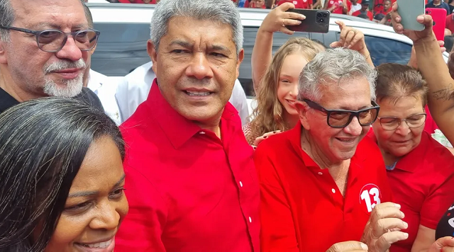 Jerônimo acompanhou o voto de Caetano (Foto: Lula Bonfim/Ag. A Tarde)