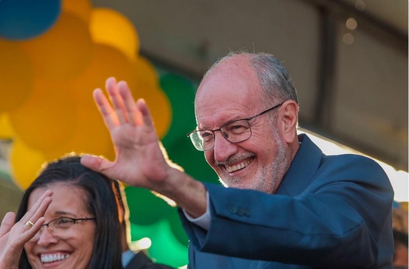O fim melancólico de um dos ícones da política partidária camaçariense - talvez... - Foto: Web