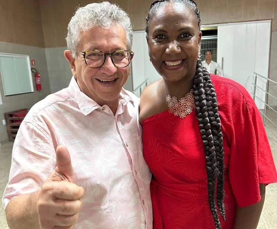 Marinês Santos com o prefeito eleito, Luiz Caetano (PT)