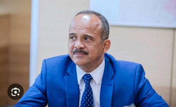 O prefeito e agora ex-'parceiro do povvo', Elinaldo Araújo (União Brasil) - Foto: Divulgação