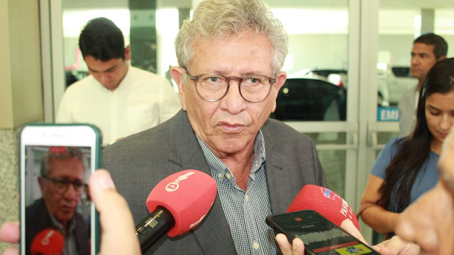 Prefeito de Camaçari, Luiz Caetano (PT), participou da 8ª edição do encontro de prefeitas e prefeitos (Foto: Divulgação Devid Santana/BNews)