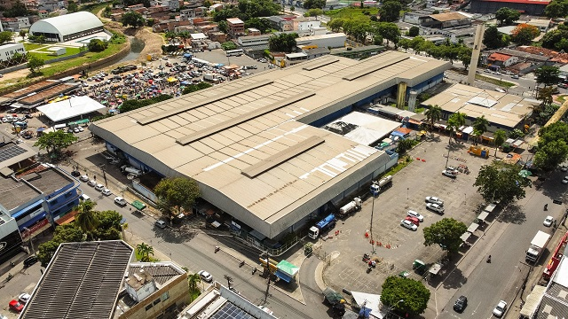 Centro Comercial de Camaçari (Foto: Rafael Kuster)